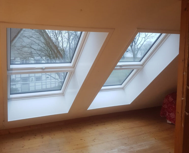 VeluxLichtbänder mit KunststoffInnenverkleidungen