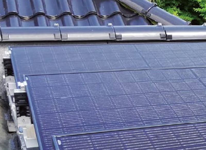 Photovoltaik Montage auf Flachdächern